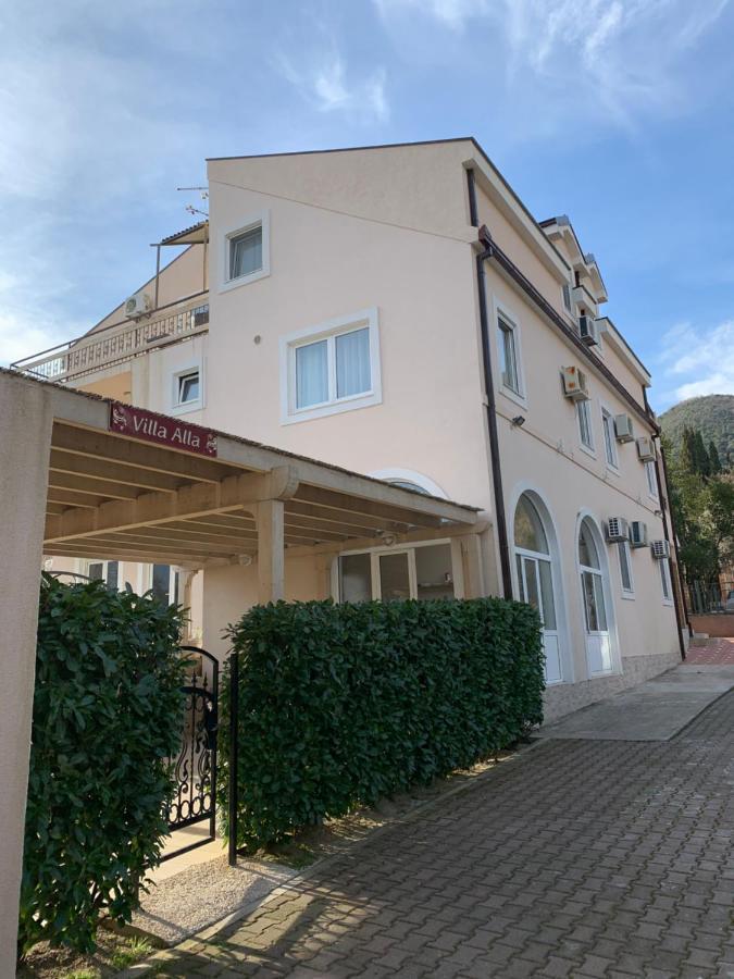 Villa Alla Bed And Breakfast 赫尔采格诺维 外观 照片